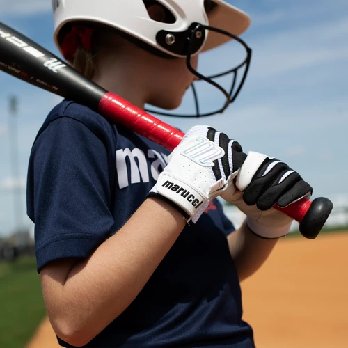 Marucci Medallion Youth Fastpitch Batting Gloves - Image 4