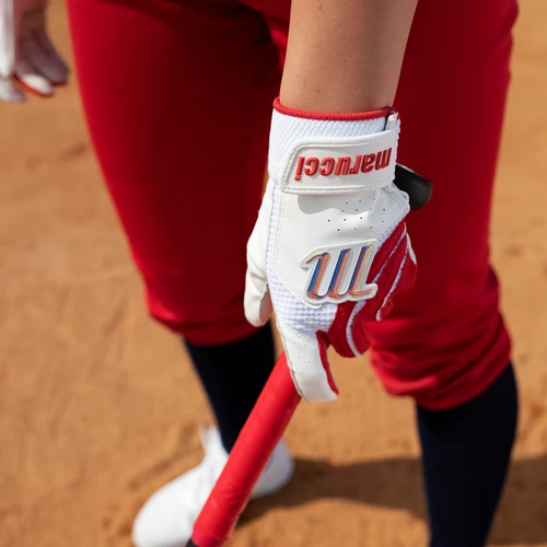 Marucci Medallion Youth Fastpitch Batting Gloves - Image 5
